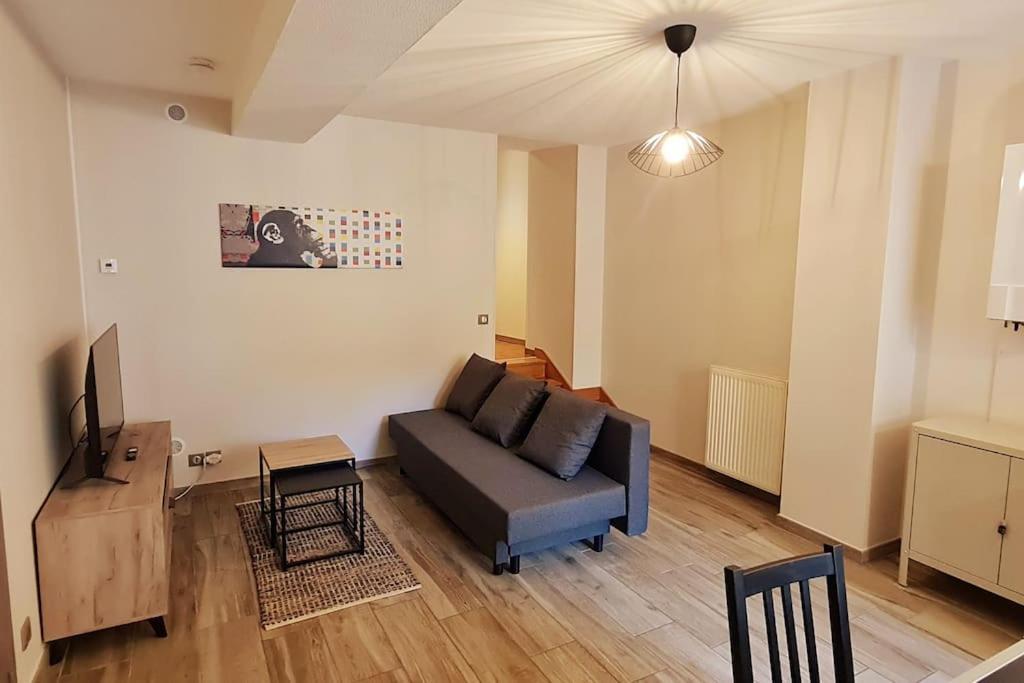 Apartamento Le 56 Faubourg - Proche Centre - Parking Gratuit Beaune  Exterior foto